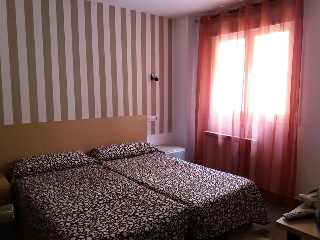Hostal La Catedral Santo Domingo De La Calzada Eksteriør billede